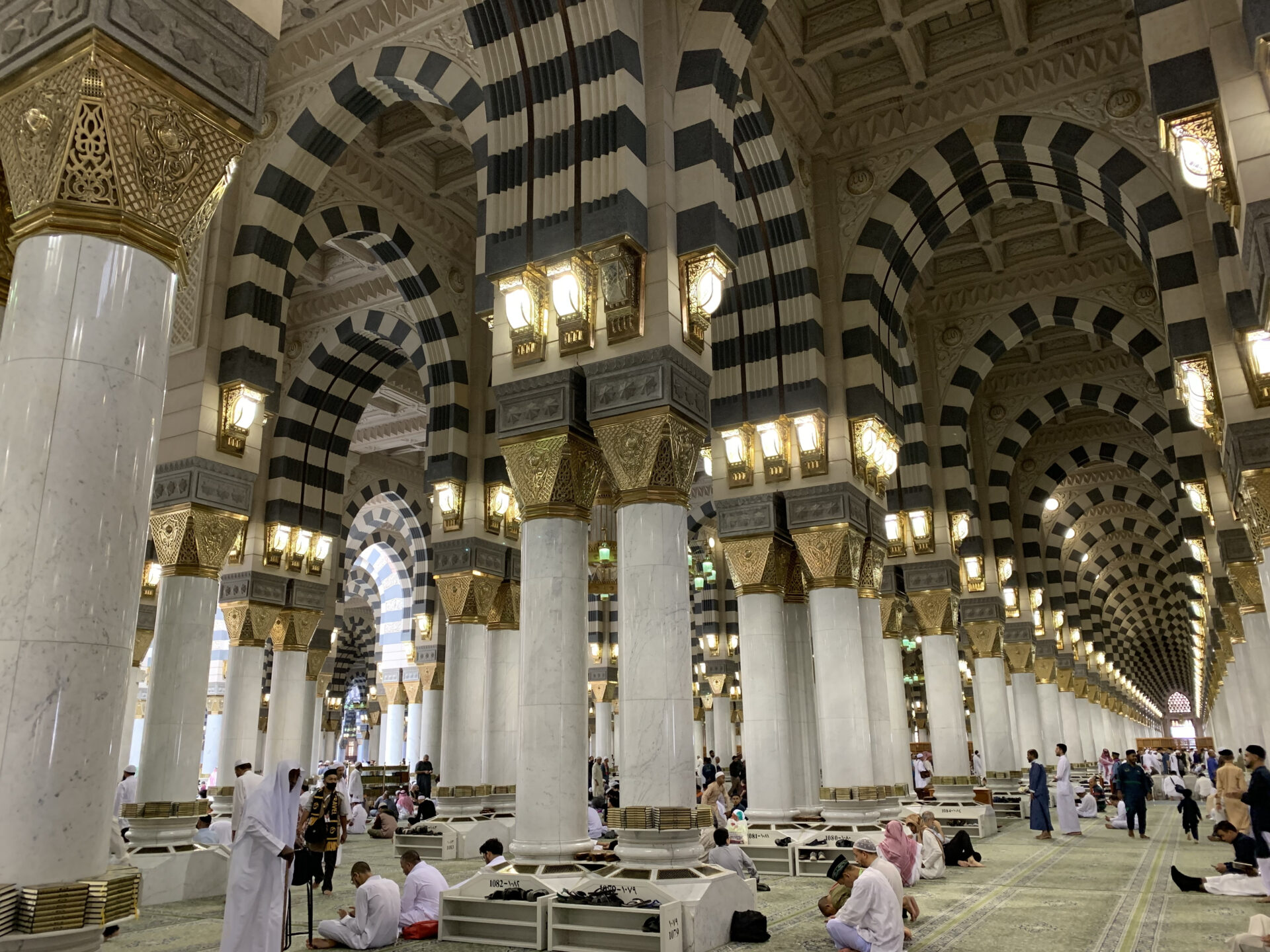 Madinah, Saudi Arabia - August 17, 2023 : View of Masjid al-Nabawi (Mosque of the Prophet)