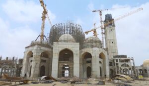GASTAR EN EL CAMINO DE ALLÂH, EN LA CONSTRUCCIÓN DE MEZQUITAS